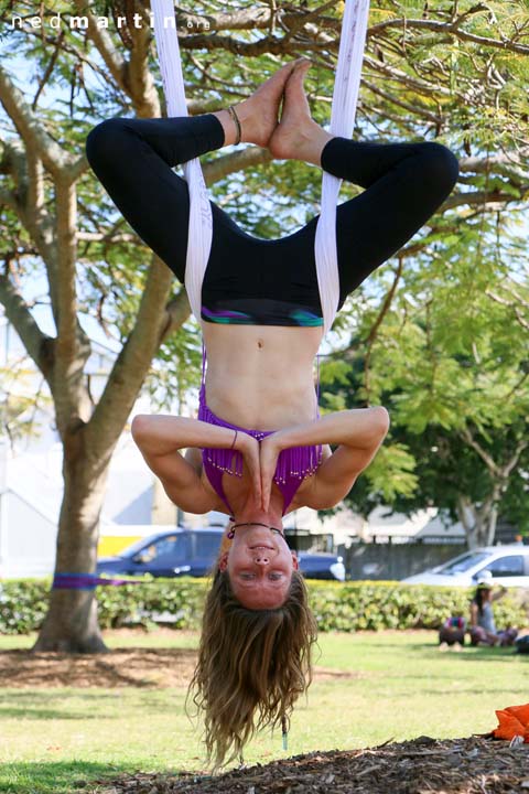 The Great Acro Exchange Part 6 – Brisbane: New Farm Park