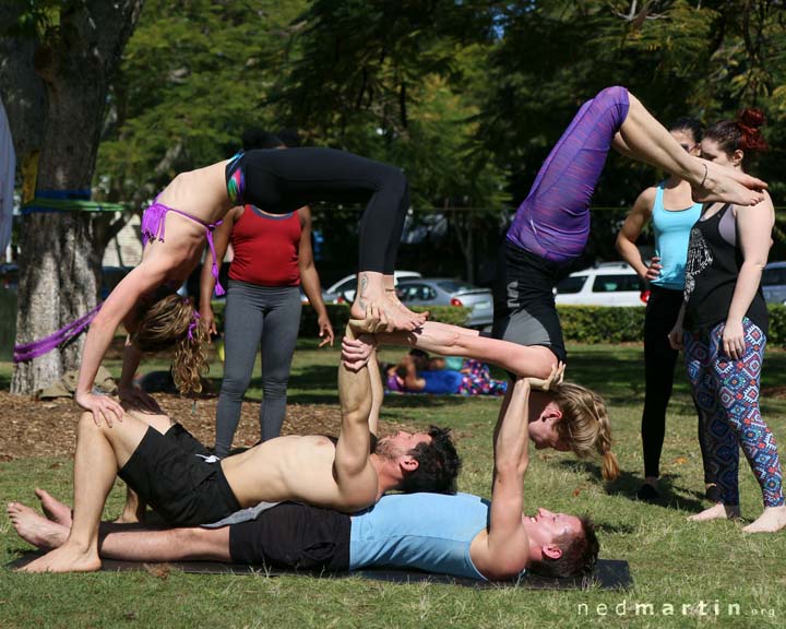 Bronwen, The Great Acro Exchange Part 6 – Brisbane: New Farm Park