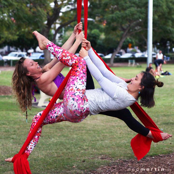 The Great Acro Exchange Part 6 – Brisbane: New Farm Park