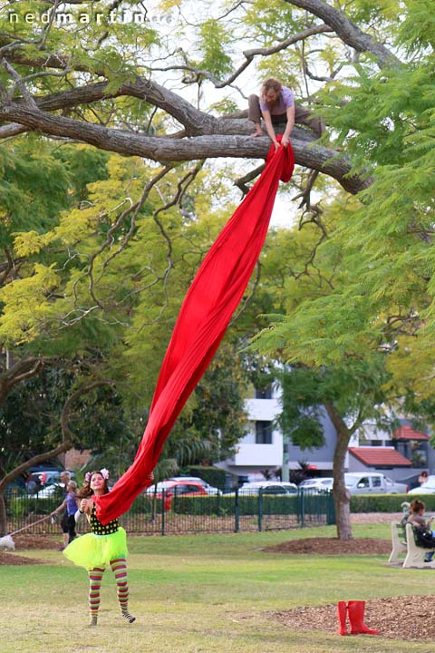 The Great Acro Exchange Part 6 – Brisbane: New Farm Park